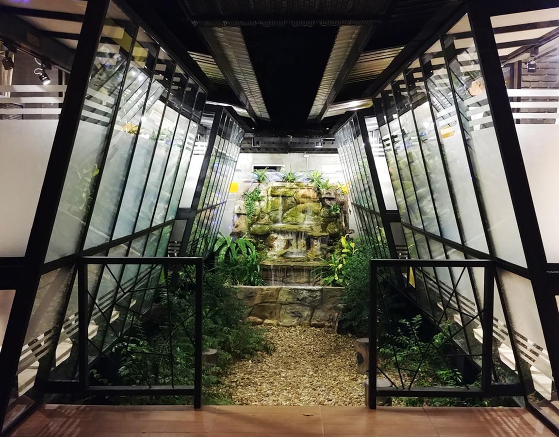 Green House Neo-Resotel Nakhon Si Thammarat Oda fotoğraf